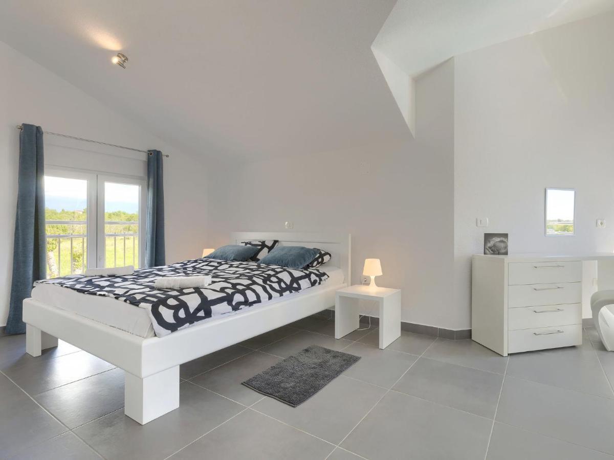 Holiday Home Villa Gocci By Interhome Kmeti Ngoại thất bức ảnh
