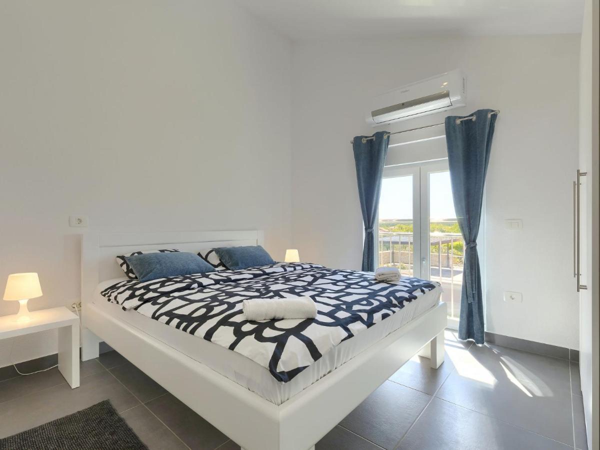 Holiday Home Villa Gocci By Interhome Kmeti Ngoại thất bức ảnh