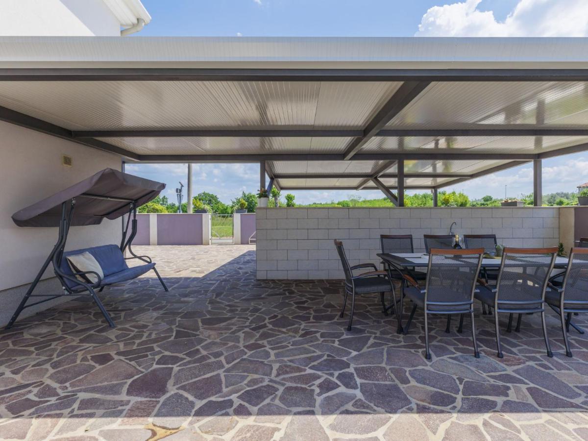 Holiday Home Villa Gocci By Interhome Kmeti Ngoại thất bức ảnh